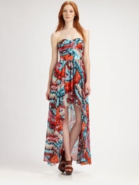 A colorful, feathery print and a leg-baring asymmetrical hemline add a unique twist to this flowing design.Strapless sweetheart necklineBanded waistAsymmetrical hemlineConcealed back zipFully linedAbout 35 from natural waistPolyesterDry cleanImportedModel shown is 5'10 (177cm) wearing US size 4. A colorful, feathery print and a leg-baring asymmetrical hemline add a unique twist to this flowing design.Strapless sweetheart necklineBanded waistAsymmetrical hemlineConcealed back zipFully linedAbout 35 from natural waistPolyesterDry cleanImportedModel shown is 5'10 (177cm) wearing US size 4.