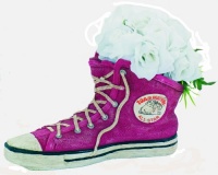 GSI Homestyles Medium Pink Sneaker Planter Holds 4 inch W Pot GSI Homestyles Medium Pink Sneaker Planter Holds 4 inch W Pot