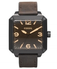 The structured lines and steel construction of this Fossil timepiece guarantee long-lasting durability. The structured lines and steel construction of this Fossil timepiece guarantee long-lasting durability.