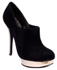 The luxe upper and bold contrasting platform on the Lyndah platform shooties by RACHEL Rachel Roy are so uniquely beautiful, you'll be in fashion heaven. The luxe upper and bold contrasting platform on the Lyndah platform shooties by RACHEL Rachel Roy are so uniquely beautiful, you'll be in fashion heaven.
