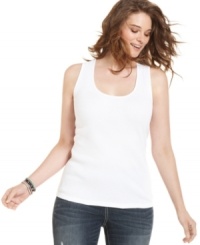 American Rag's plus size tank top is a must-get standard for your casual lineup! American Rag's plus size tank top is a must-get standard for your casual lineup!