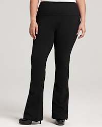 This Lyssé Leggings look flaunts a signature control top and flattering bootcut silhouette for up-to-the-minute chic. This Lyssé Leggings look flaunts a signature control top and flattering bootcut silhouette for up-to-the-minute chic.