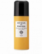 A refreshing spray for the body lightly scented with the warm leather accord of Colonia Intensa. 5 oz.