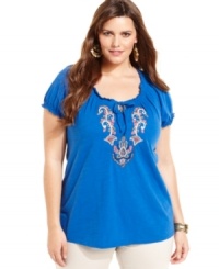 Get a chic casual look with Style&co.'s short sleeve plus size peasant top, accented by an embroidered front. Get a chic casual look with Style&co.'s short sleeve plus size peasant top, accented by an embroidered front.