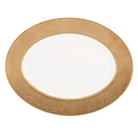 A scintillating band adorns the perimeter of this alluring platter, sprinkled with gold dust for dramatic effect, and crafted with a classic shape that suits all your formal presentations. A scintillating band adorns the perimeter of this alluring platter, sprinkled with gold dust for dramatic effect, and crafted with a classic shape that suits all your formal presentations.