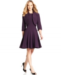 Jessica Howard's petite dress and jacket set features crisp details for an elegantly structured evening look. Jessica Howard's petite dress and jacket set features crisp details for an elegantly structured evening look.