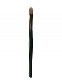 This gently tapered, flat brush enables controlled, professional application of concealer. The synthetic bristles pick up the ideal amount of concealer and distribute it smoothly for a seamless finish.Call Saks Fifth Avenue New York, (212) 753-4000 x2154, or Beverly Hills, (310) 275-4211 x5492, for a complimentary Beauty Consultation. ASK SHISEIDOFAQ This gently tapered, flat brush enables controlled, professional application of concealer. The synthetic bristles pick up the ideal amount of concealer and distribute it smoothly for a seamless finish.Call Saks Fifth Avenue New York, (212) 753-4000 x2154, or Beverly Hills, (310) 275-4211 x5492, for a complimentary Beauty Consultation. ASK SHISEIDOFAQ