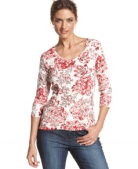Lend a touch of romance to casual days in Karen Scott's floral-print top. Lend a touch of romance to casual days in Karen Scott's floral-print top.