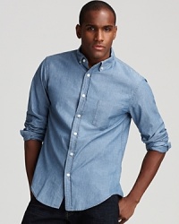 Dressed up or down, Hoyle Jackson's classic oxford boasts versatile style. Dressed up or down, Hoyle Jackson's classic oxford boasts versatile style.