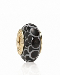 A murano glass charm with a romantic petal pattern brings bold color and glossy texture to your bracelet. Logo-engraved 14K gold trim expresses the PANDORA signature. A murano glass charm with a romantic petal pattern brings bold color and glossy texture to your bracelet. Logo-engraved 14K gold trim expresses the PANDORA signature.
