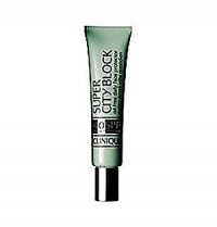 High-level daily sun protection in a sheer, weightless formula. For all skins, even the most sensitive. Offers SPF 40 protection from sun's UVA/UVB rays. Antioxidants help protect against environmental irritants. Wear alone or as an invisible under-makeup primer. High-level daily sun protection in a sheer, weightless formula. For all skins, even the most sensitive. Offers SPF 40 protection from sun's UVA/UVB rays. Antioxidants help protect against environmental irritants. Wear alone or as an invisible under-makeup primer.