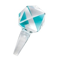 Faceted-crystal kate spade new york stoppers in fun jewel tones add a celebratory look to wines and other bottles.