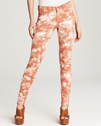 Emboldened by a tie-dye print, these J Brand skinny twill jeans are sure to boldly punctuate every look. Emboldened by a tie-dye print, these J Brand skinny twill jeans are sure to boldly punctuate every look.