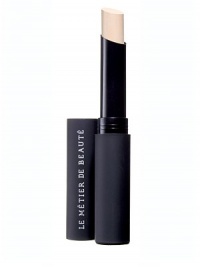 A flawless concealer that pampers and protects the delicate eye area. The long-wearing formula won't shift or settle into fine lines or creases. Vitamins A, E and shea butter smooth the under-eye area making eyes look brighter and refreshed. A slim-tip touch for hard-to-reach contours of the face blurs imperfections beautifully. The dermatologist-tested, hypoallergenic formula is suitable for normal to dry skin types. SPF 18 protects from harmful UV rays. A flawless concealer that pampers and protects the delicate eye area. The long-wearing formula won't shift or settle into fine lines or creases. Vitamins A, E and shea butter smooth the under-eye area making eyes look brighter and refreshed. A slim-tip touch for hard-to-reach contours of the face blurs imperfections beautifully. The dermatologist-tested, hypoallergenic formula is suitable for normal to dry skin types. SPF 18 protects from harmful UV rays.