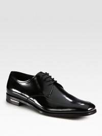 Polished to perfection, this italian leather lace-up is finished with an apron toe.Leather liningLeather soleMade in Italy Polished to perfection, this italian leather lace-up is finished with an apron toe.Leather liningLeather soleMade in Italy