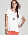 Keep it clean and simple with this classic Free People tee.