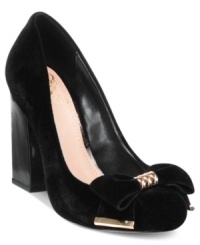 Between the luxe fabric and the block heel, you'll fall fast for the Verona velvet pumps by Vince Camuto. Between the luxe fabric and the block heel, you'll fall fast for the Verona velvet pumps by Vince Camuto.