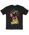 Snoopy never looked so dope. With neon print and a street style, this Hybrid tee will have you looking like the top dog.