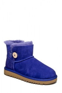 UGG Australia Children's Mini Bailey Button Fleece Lined Boots,Blueberry,3 Child US UGG Australia Children's Mini Bailey Button Fleece Lined Boots,Blueberry,3 Child US