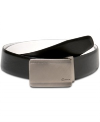 The solid rectangular buckle adds a efficient, military look to this reversible belt from Tumi's T-Tech Collection. The solid rectangular buckle adds a efficient, military look to this reversible belt from Tumi's T-Tech Collection.