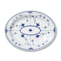 The elegant Blue Fluted Half Lace collection was launched in 1775. The Blue Fluted pattern offers much more than a dinner service. It also includes a large selection of striking accessories that will be enjoyed by anyone with an affinity for classic design. The elegant Blue Fluted Half Lace collection was launched in 1775. The Blue Fluted pattern offers much more than a dinner service. It also includes a large selection of striking accessories that will be enjoyed by anyone with an affinity for classic design.