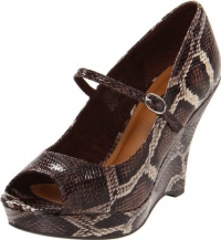 Unlisted Women's Buzzy Unlisted Women's Buzzy