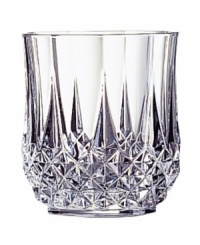 A fine vintage. Reminiscent of the most ornate jewelry of the Gilded Age, this set of Diamax double old-fashioned drinking glasses is cut in crystal-clear glass with popular Longchamps styling. A fine vintage. Reminiscent of the most ornate jewelry of the Gilded Age, this set of Diamax double old-fashioned drinking glasses is cut in crystal-clear glass with popular Longchamps styling.