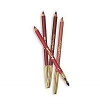 Soft and gentle lip definition. A soft, supple texture that defines lips with precision. Calendula and Hawthorn give this pencil protective and softening properties which beautify the lips, leaving them supple and luminous. A make-up must-have which helps to:- redefine the shape of the lips, - prevent lipstick from feathering, - improve lipstick wear, - soften and protect lips. Soft and gentle lip definition. A soft, supple texture that defines lips with precision. Calendula and Hawthorn give this pencil protective and softening properties which beautify the lips, leaving them supple and luminous. A make-up must-have which helps to:- redefine the shape of the lips, - prevent lipstick from feathering, - improve lipstick wear, - soften and protect lips.