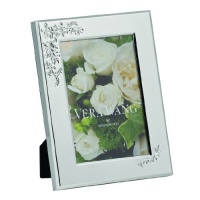 Vera Wang by Wedgwood Lace Bouquet 4-Inch by 6-Inch Frame Vera Wang by Wedgwood Lace Bouquet 4-Inch by 6-Inch Frame