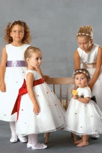US Angels 801 4T Flower Girl Organza over Satin Dress White with Lilac Satin Sash and Rosettes (Lavender Purple) US Angels 801 4T Flower Girl Organza over Satin Dress White with Lilac Satin Sash and Rosettes (Lavender Purple)