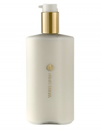 An American classic from the first moment, White Linen captures the crispness of clean sheets on a summer day, and the coolness of white flowers and fresh greenery. Bulgarian Rose, Violet and Orris blossoms lend a kind of natural elegance that transcends the seasons. Wonderful any time of year, this luxurious, yet lightweight lotion absorbs instantly, leaves skin feeling moisturized, smooth, silky...and surrounded with this crisp, naturally elegant scent. 8.4 oz. 