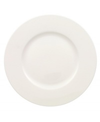 Truly timeless, the graceful Anmut salad plates are crafted in the premium bone china of Villeroy & Boch and finished with a pure white glaze for unparalleled versatility. Truly timeless, the graceful Anmut salad plates are crafted in the premium bone china of Villeroy & Boch and finished with a pure white glaze for unparalleled versatility.