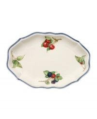 The Cottage Inn pickle dish/gravy stand is a colorful addition to the sophisticated table. Lush, dancing clusters of ripened blueberries, raspberries and cherries are a stunning contrast on creamy white porcelain and lend every meal a touch of traditional elegance.