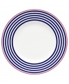 In a contemporary salute to classic nautical style, this Bissell Cove accent plate is distinguished by bands of bright red and navy. An enduring pattern in white porcelain, this dinnerware appeals to modern and traditional tastes.