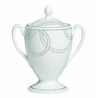 With platinum circles that represent the circles of life, the new Halo dinnerware pattern is the perfect choice for today's modern bride. Fresh in design, Halo brings the elegance of platinum on beautiful bright white bone china that is both graceful and contemporary. With platinum circles that represent the circles of life, the new Halo dinnerware pattern is the perfect choice for today's modern bride. Fresh in design, Halo brings the elegance of platinum on beautiful bright white bone china that is both graceful and contemporary.