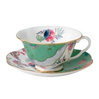 The latest addition to the Wedgwood Harlequin Tea Story, the Butterfly Bloom Posy cup & saucer feature vintage-inspired colors, patterns and shapes finely detailed on bone china with elegant gold rims. It's exquisitely boxed in signature Wedgwood packaging to make a fabulous gift for any true tea lover. The latest addition to the Wedgwood Harlequin Tea Story, the Butterfly Bloom Posy cup & saucer feature vintage-inspired colors, patterns and shapes finely detailed on bone china with elegant gold rims. It's exquisitely boxed in signature Wedgwood packaging to make a fabulous gift for any true tea lover.