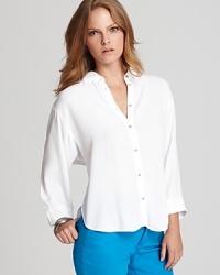 From seaside to city bock, a billowing XCVI top embraces a new nautical vision with an intriguing knotted front. From seaside to city bock, a billowing XCVI top embraces a new nautical vision with an intriguing knotted front.
