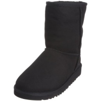 UGG Australia Girls Kids Classic Short Black Sheepskin Boots 6 M US Big Kid