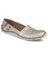 As fabulous as the month they're named after. Dr. Scholl's June sneakers feature a textured fabric upper and a contrasting sole.