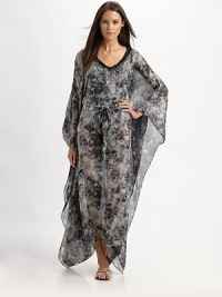 Whimsy is the word to use when describing this breezy style.V-neckLong flutter sleevesSelf-tieSilkDry cleanImported Whimsy is the word to use when describing this breezy style.V-neckLong flutter sleevesSelf-tieSilkDry cleanImported