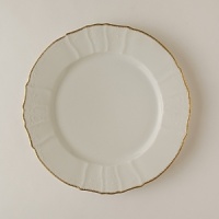 Simply Anna is a simply elegant collection of embossed whiteware with Anna Weatherley's signature shark's tooth gold banding. The collection works beautifully with all of Anna's lavishly decorated offerings, or if your leanings are to a more sedate and understated elegance, you will find no better option to set a beautiful table. Simply Anna is a simply elegant collection of embossed whiteware with Anna Weatherley's signature shark's tooth gold banding. The collection works beautifully with all of Anna's lavishly decorated offerings, or if your leanings are to a more sedate and understated elegance, you will find no better option to set a beautiful table.