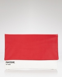In coated canvas, this sleek, Case Scenario computer sleeve is an on-the-go essential, designed to keep your laptop looking it's best. In coated canvas, this sleek, Case Scenario computer sleeve is an on-the-go essential, designed to keep your laptop looking it's best.
