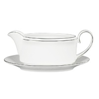 A subtle yet classic collection for formal dining in white fine bone china with platinum-toned accents. A subtle yet classic collection for formal dining in white fine bone china with platinum-toned accents.