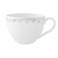 White Lace bone china is characterized by its diverse series of borders all rendered in precious platinum. The classic combination of platinum and white radiates on the table. A truly classic look. White Lace bone china is characterized by its diverse series of borders all rendered in precious platinum. The classic combination of platinum and white radiates on the table. A truly classic look.