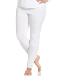 Cuddl Duds' Climatesmart leggings feature a lightweight, natural stretch that provides freedom of movement and a perfect, everyday fit. Cuddl Duds' Climatesmart leggings feature a lightweight, natural stretch that provides freedom of movement and a perfect, everyday fit.