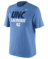 Catch this training shirt by Nike featuring the North Carolina Tar Heels and score the winning goal! Catch this training shirt by Nike featuring the North Carolina Tar Heels and score the winning goal!