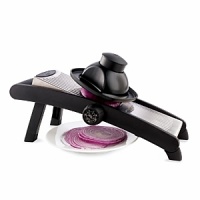 This mandolin has a design that eliminates the need to change blades, providing for easier and safer precision slicing. This mandolin has a design that eliminates the need to change blades, providing for easier and safer precision slicing.
