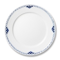 The beautiful lace borders encircling every items of the Princess dinnerware series are decorated with mussels, revealing a close relationship with the fluted services. Both the actual pieces and the hand-painted pattern of this distinctive collection were designed by Arnold Krog in the 1880, when he was artistic director of Royal Copenhagen Porcelain Manufactory. This series, however, was not actually produced for practically another hundred years in 1978. The beautiful lace borders encircling every items of the Princess dinnerware series are decorated with mussels, revealing a close relationship with the fluted services. Both the actual pieces and the hand-painted pattern of this distinctive collection were designed by Arnold Krog in the 1880, when he was artistic director of Royal Copenhagen Porcelain Manufactory. This series, however, was not actually produced for practically another hundred years in 1978.