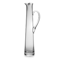 William Yeoward's Lillian Tall Cocktail Jug evokes the style and glamour of the 1920s and 1930s when the new experience of cocktails and jazz was all the rage. William Yeoward's Lillian Tall Cocktail Jug evokes the style and glamour of the 1920s and 1930s when the new experience of cocktails and jazz was all the rage.