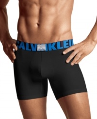 Full coverage for the guy on the go. These Calvin Klein boxer briefs are designed to stay with you all day.